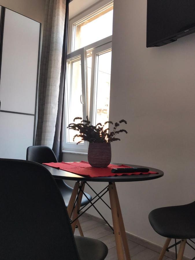Studio Apartmani Paola Rijeka Eksteriør billede