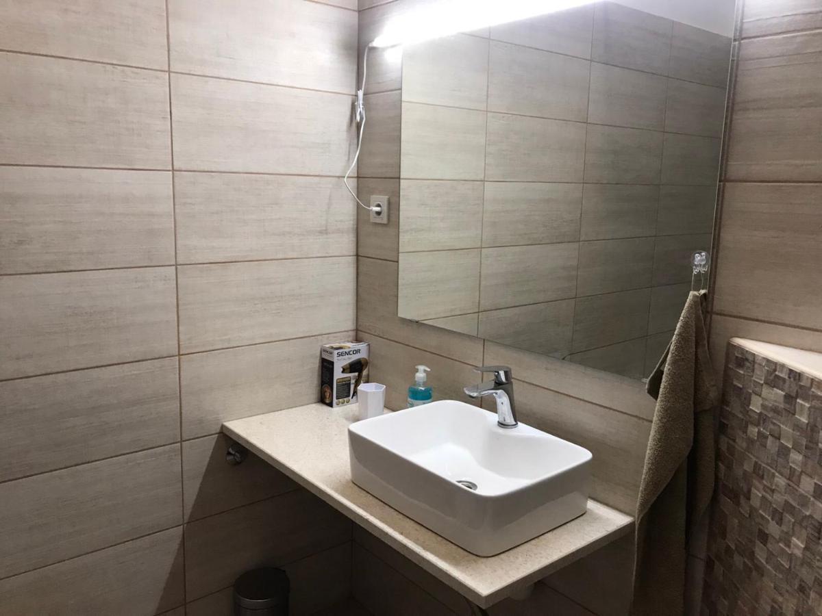Studio Apartmani Paola Rijeka Eksteriør billede