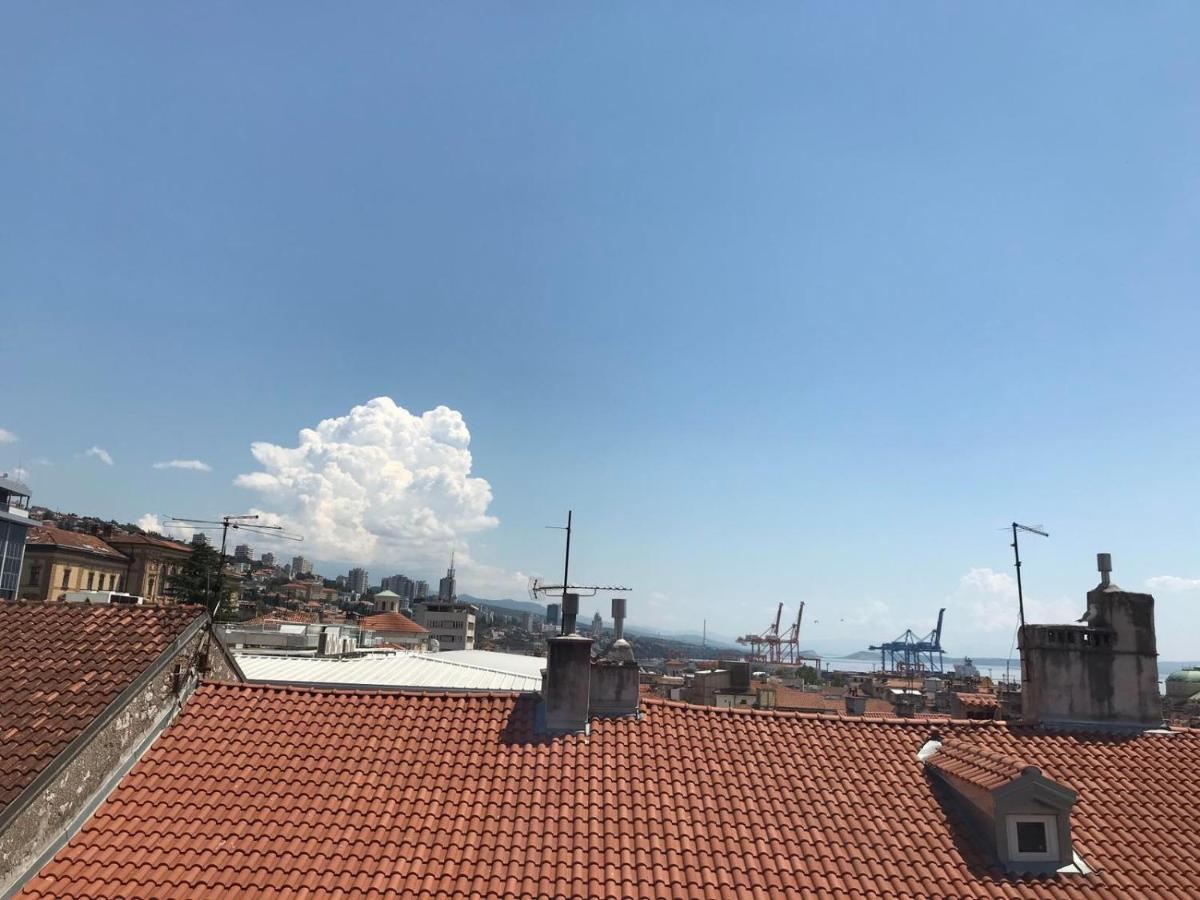 Studio Apartmani Paola Rijeka Eksteriør billede